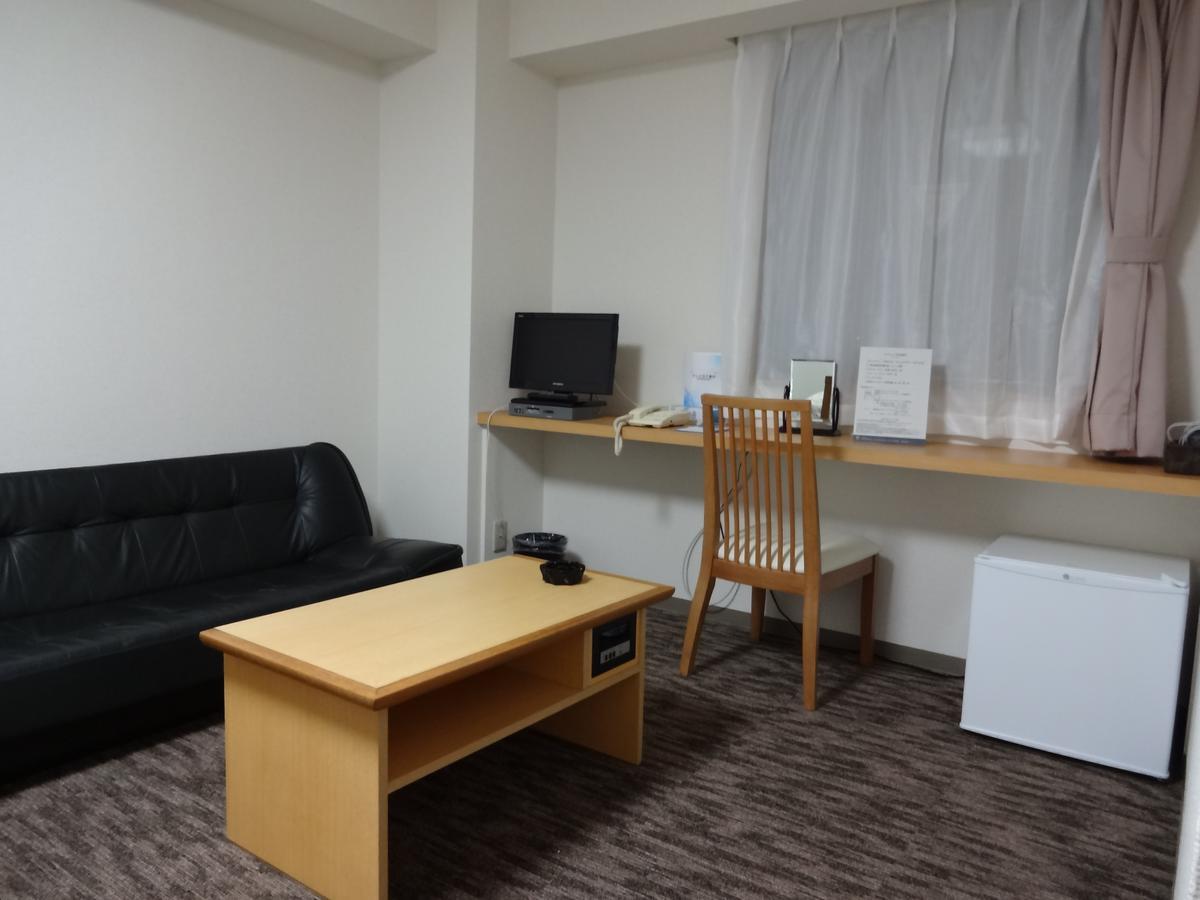 Ushiku City Hotel Ekimaekan Eksteriør bilde